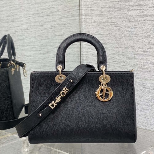 디올 핸드백